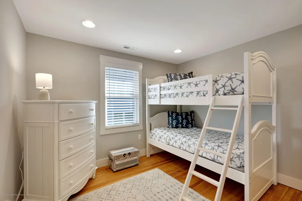 172 Osborne Avenue Bay Head, NJ 08742