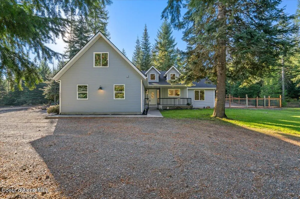 10050 E DUCE ROAD Athol, ID 83801