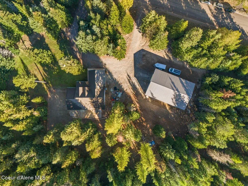 10050 E DUCE ROAD Athol, ID 83801