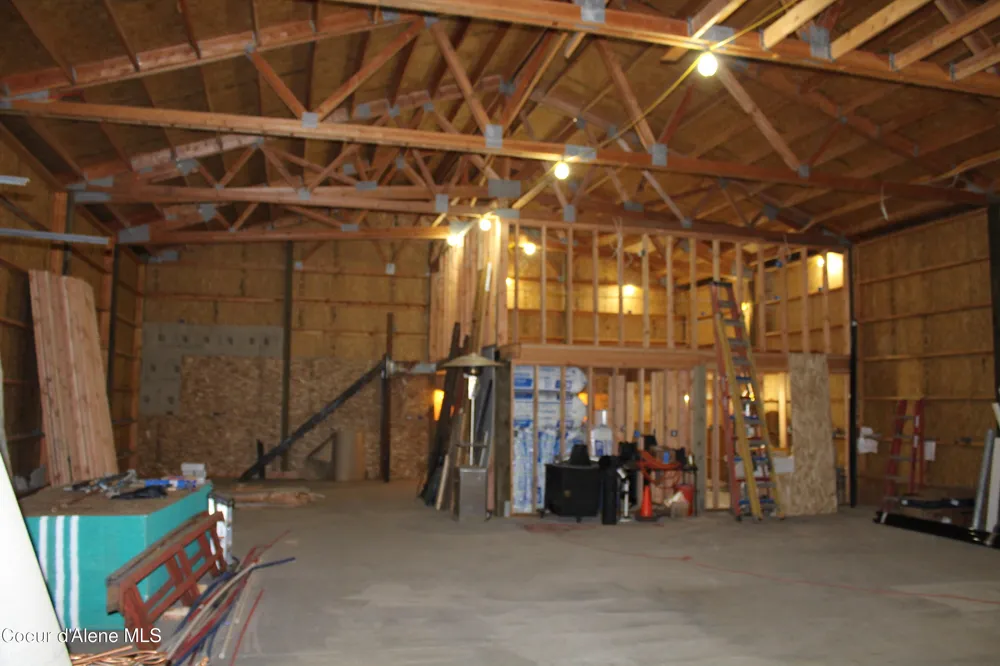 10050 E DUCE ROAD Athol, ID 83801