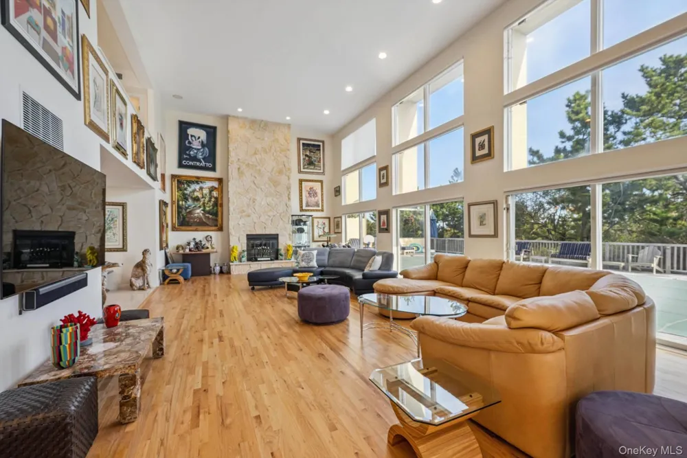 521 Dune Road Westhampton Beach, NY 11978