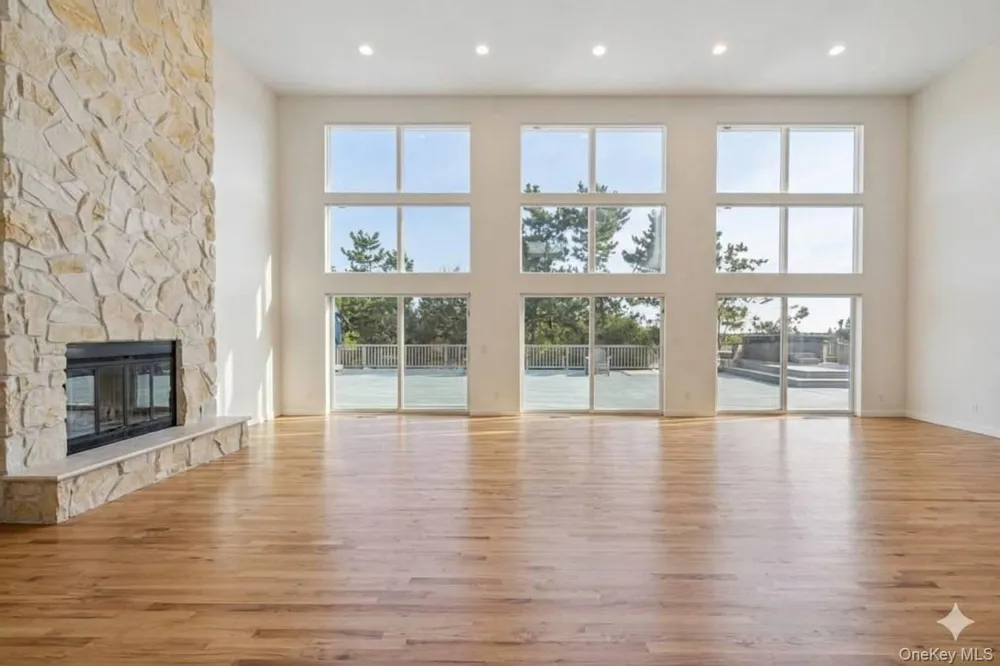 521 Dune Road Westhampton Beach, NY 11978