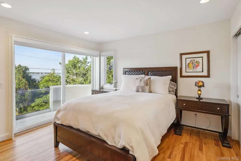 521 Dune Road Westhampton Beach, NY 11978