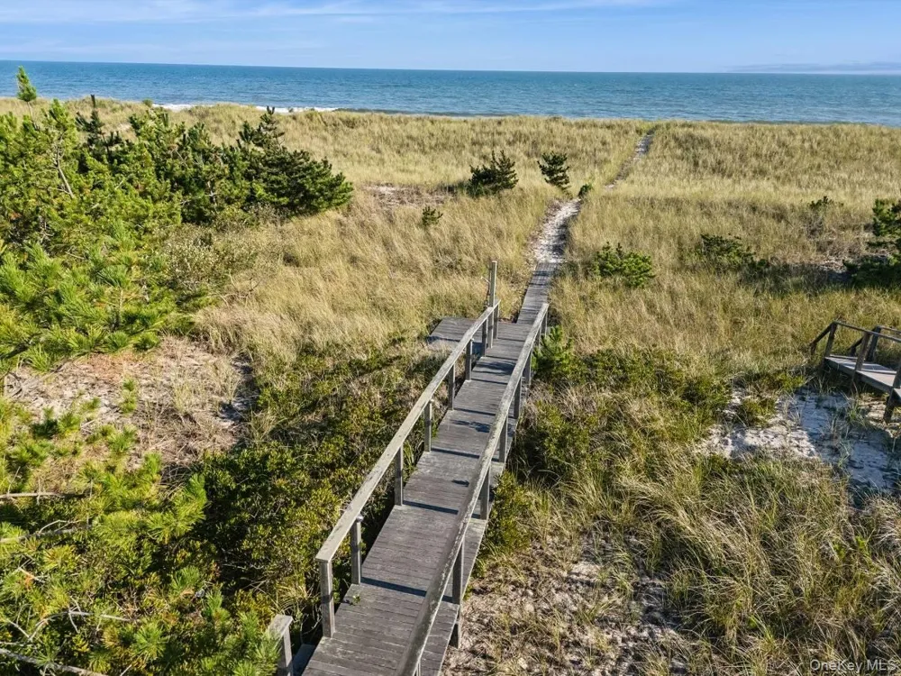 521 Dune Road Westhampton Beach, NY 11978