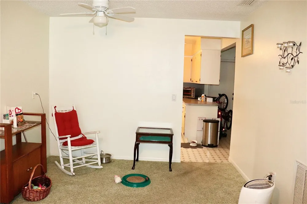 6990 VERSAILLES #6990 Pinellas Park, FL 33781