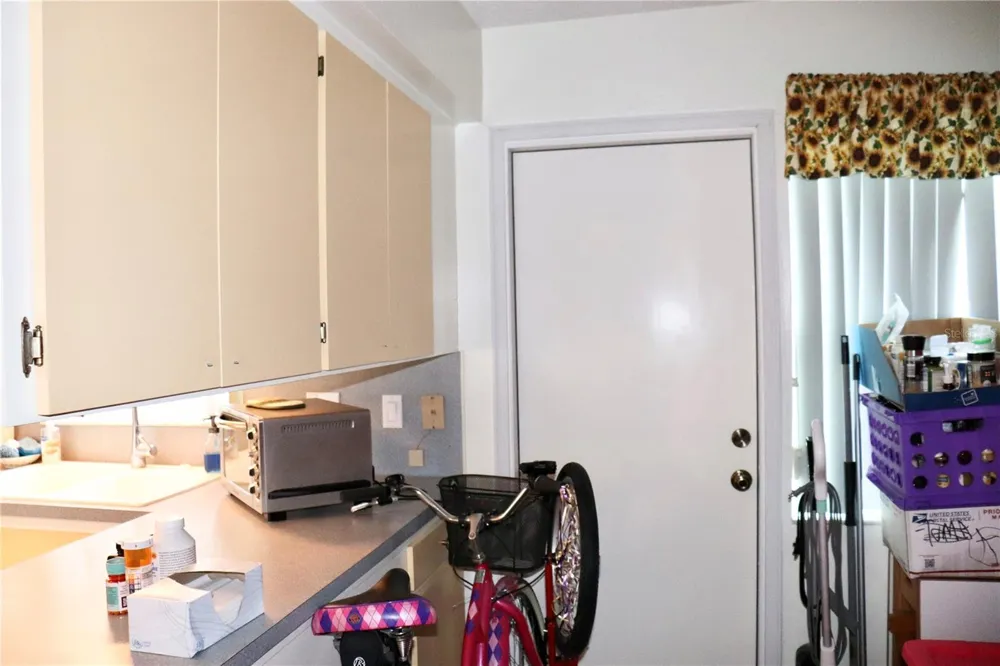 6990 VERSAILLES #6990 Pinellas Park, FL 33781