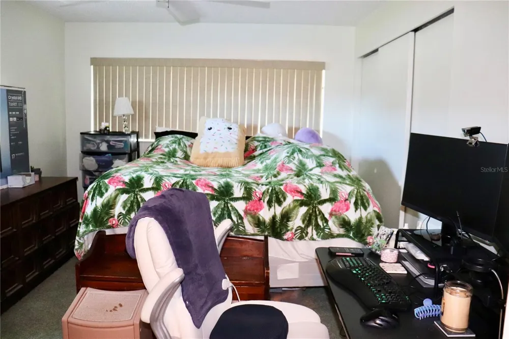 6990 VERSAILLES #6990 Pinellas Park, FL 33781