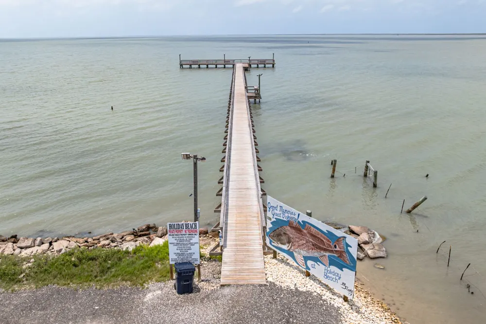 510 Water Oak Lane Rockport, TX 78382
