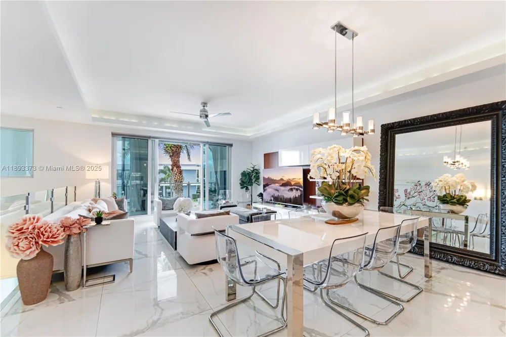 259 Shore Ct Lauderdale By The Sea, FL 33308