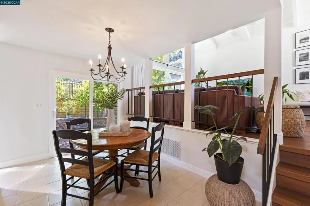 1513 Siskiyou Dr Walnut Creek, CA 94598