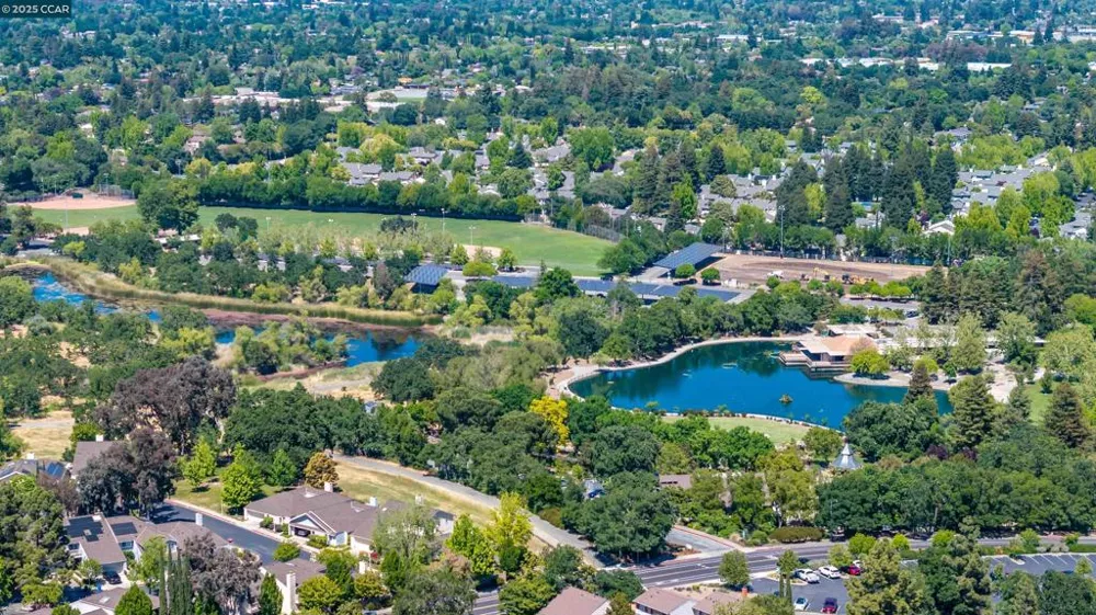 1513 Siskiyou Dr Walnut Creek, CA 94598