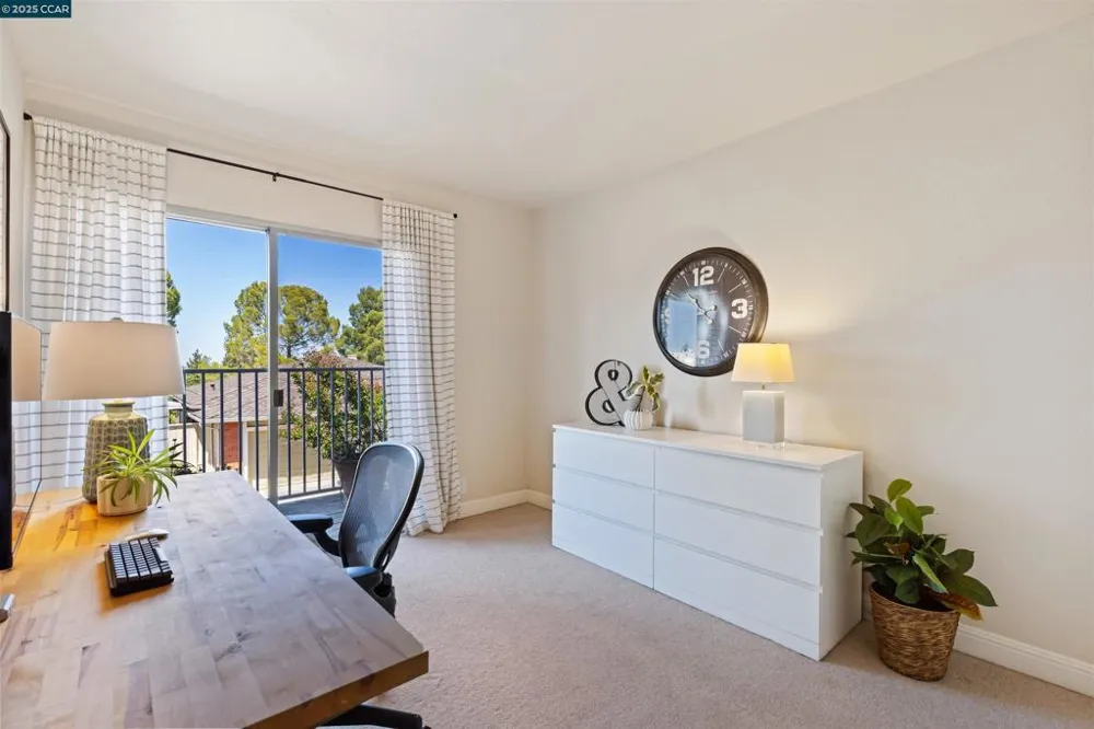 1513 Siskiyou Dr Walnut Creek, CA 94598