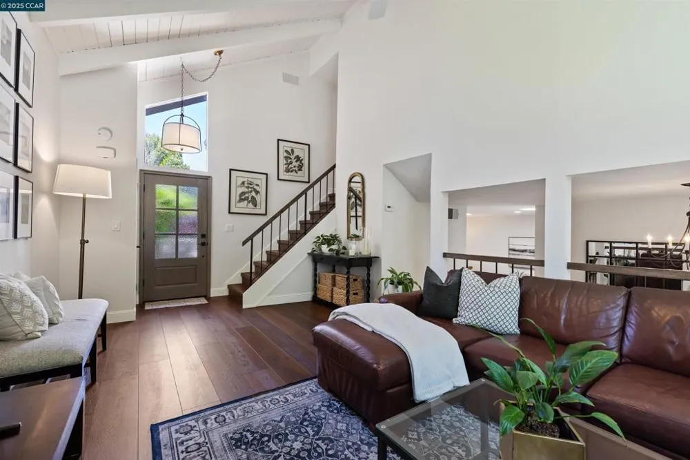 1513 Siskiyou Dr Walnut Creek, CA 94598