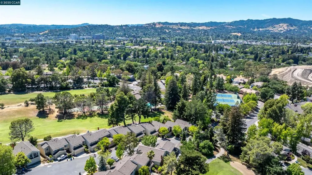 1513 Siskiyou Dr Walnut Creek, CA 94598