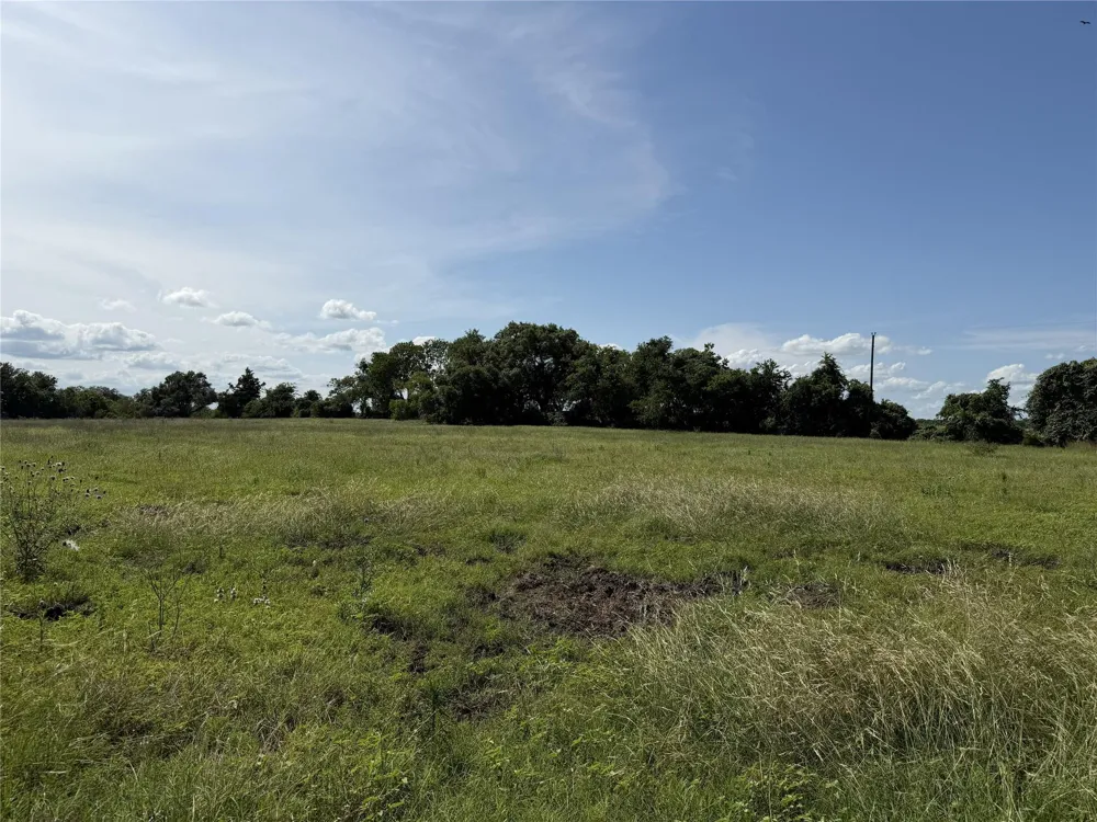2 Farm To Market Road 532 Weimar, TX 78962