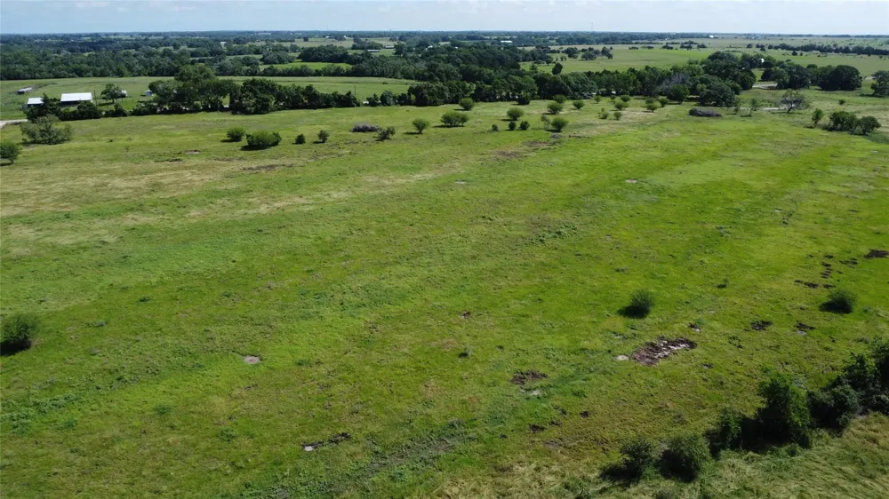 2 Farm To Market Road 532 Weimar, TX 78962