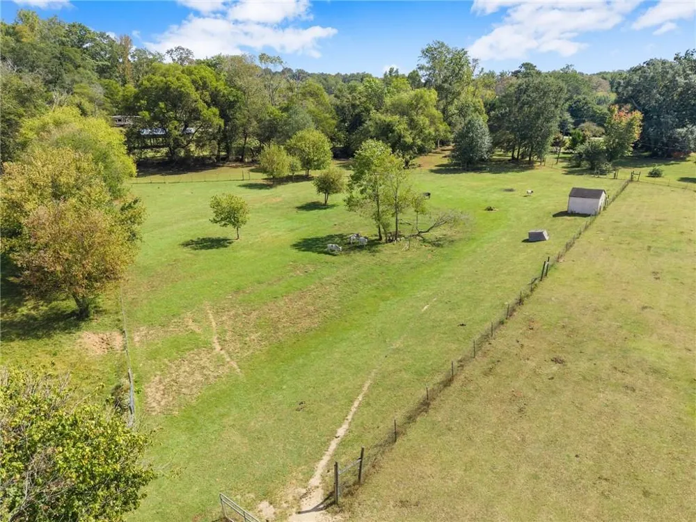 241 Bill Watkins Road Hoschton, GA 30548