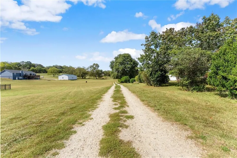 241 Bill Watkins Road Hoschton, GA 30548
