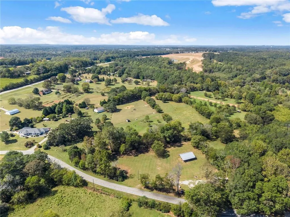 241 Bill Watkins Road Hoschton, GA 30548