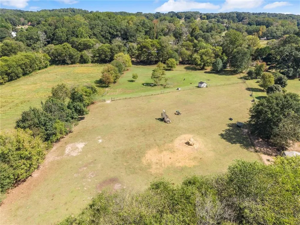 241 Bill Watkins Road Hoschton, GA 30548