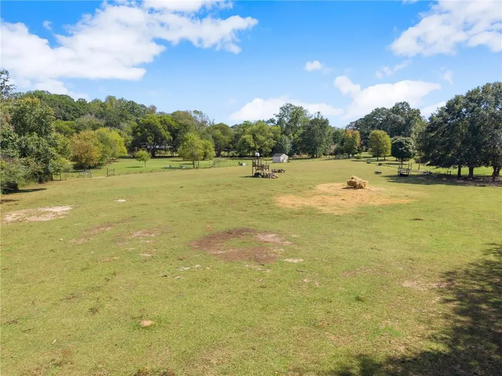 241 Bill Watkins Road Hoschton, GA 30548