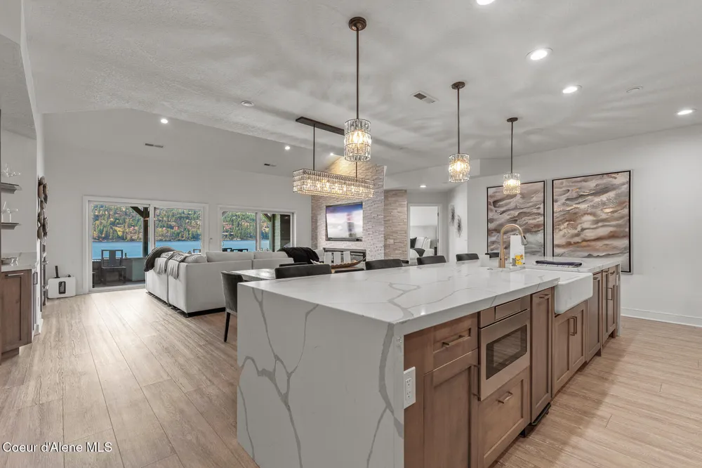 4549 S ARROW POINT DRIVE ##303 Harrison, ID 83833