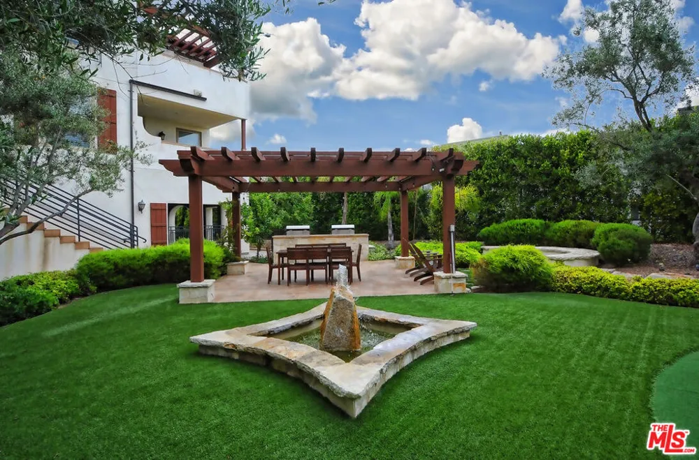 28220 Highridge Road #208 Rolling Hills Estates, CA 90274