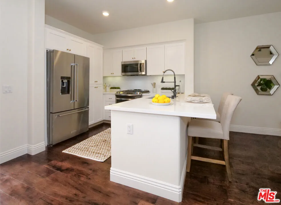 28220 Highridge Road #208 Rolling Hills Estates, CA 90274