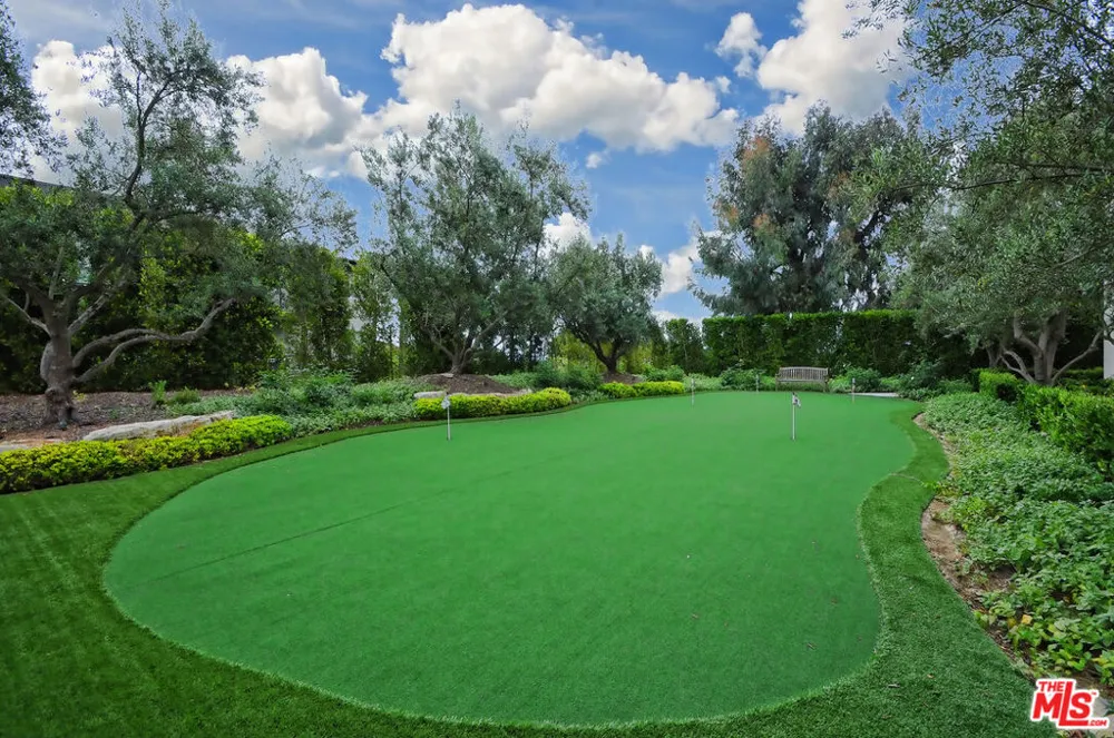 28220 Highridge Road #208 Rolling Hills Estates, CA 90274