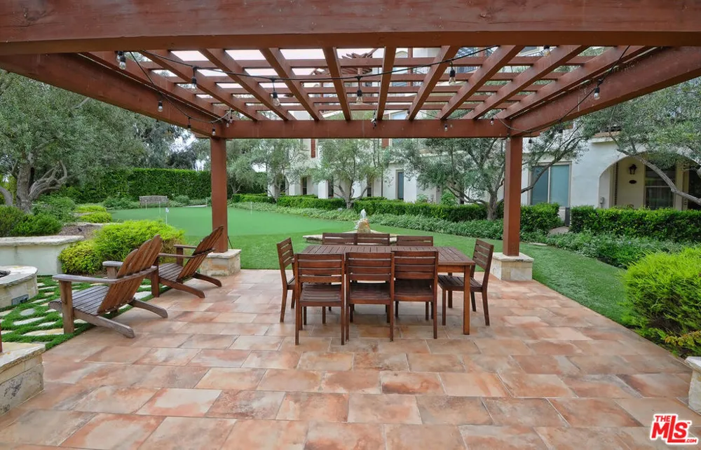 28220 Highridge Road #208 Rolling Hills Estates, CA 90274