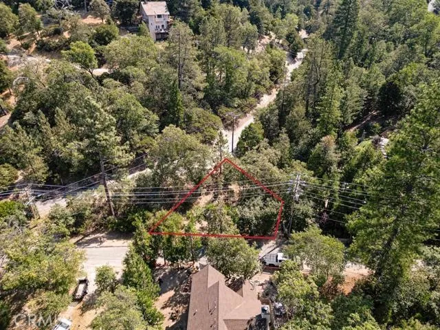 Deer Way Lake Arrowhead, CA 92352