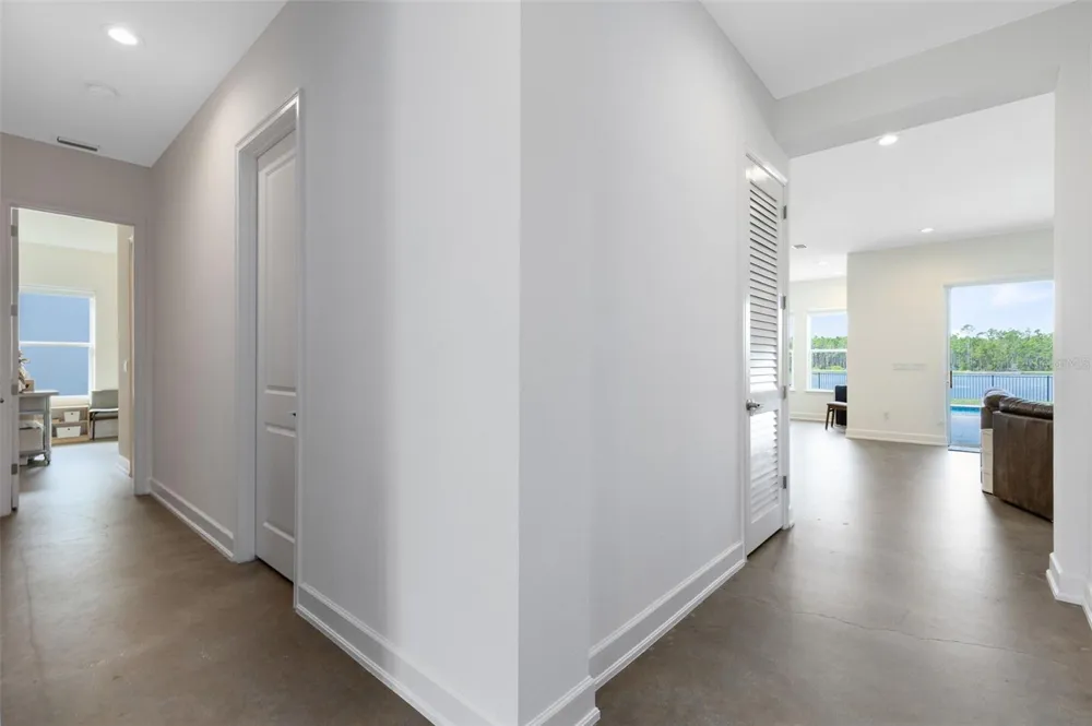 513 MOSAIC BOULEVARD Daytona Beach, FL 32124