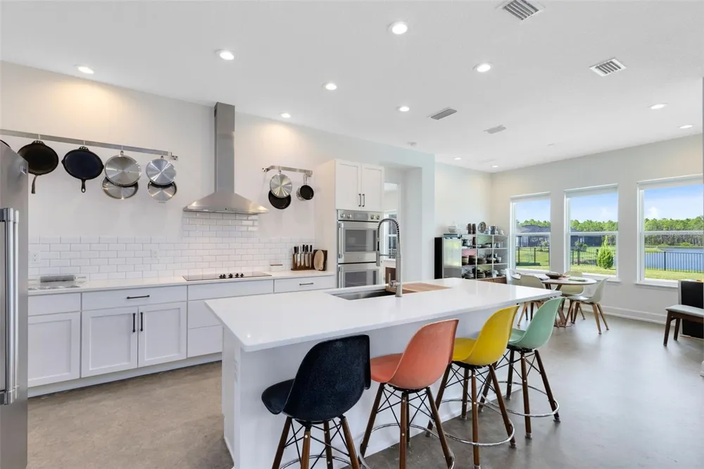 513 MOSAIC BOULEVARD Daytona Beach, FL 32124