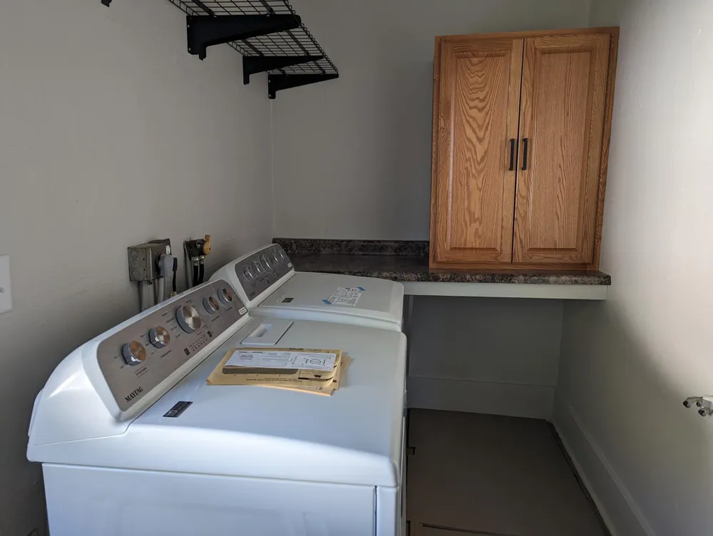 212 2nd Avenue Enderlin, ND 58027