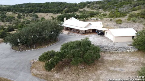 137 Private Road 3501