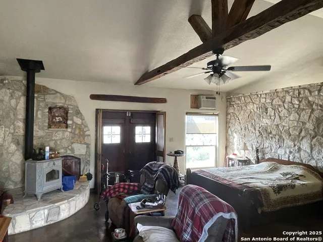137 Private Road 3501 Mico, TX 78056
