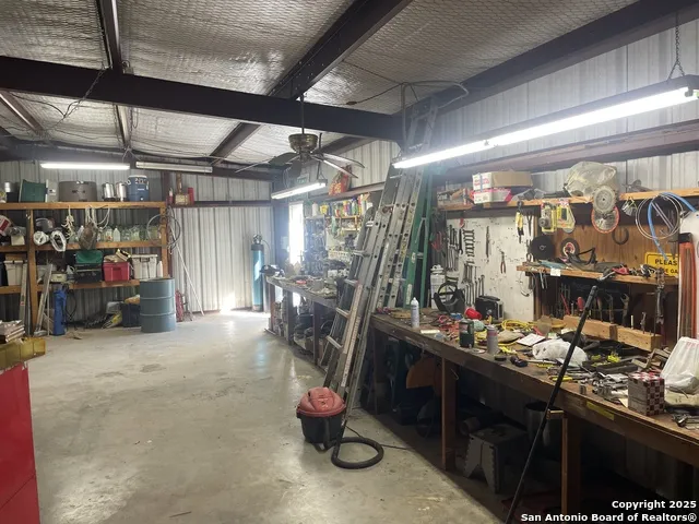 137 Private Road 3501 Mico, TX 78056