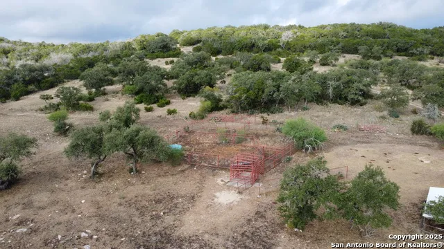 137 Private Road 3501 Mico, TX 78056
