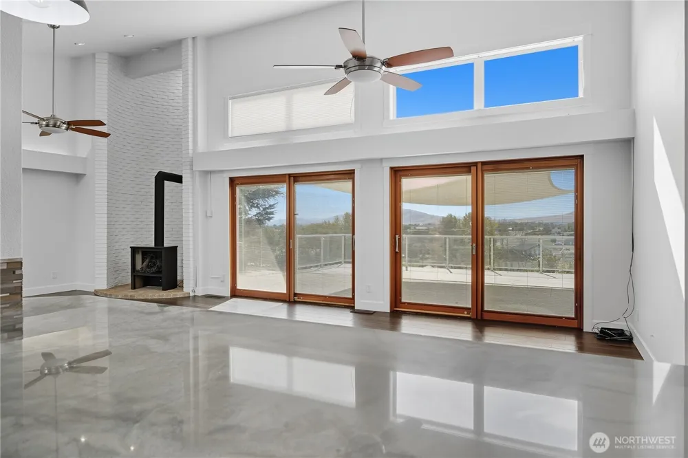 5404 Collins Road West Richland, WA 99353