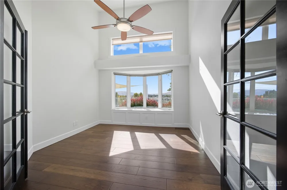5404 Collins Road West Richland, WA 99353