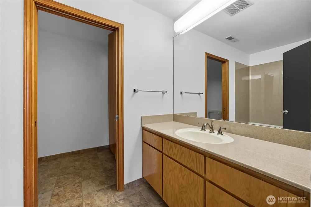 5404 Collins Road West Richland, WA 99353