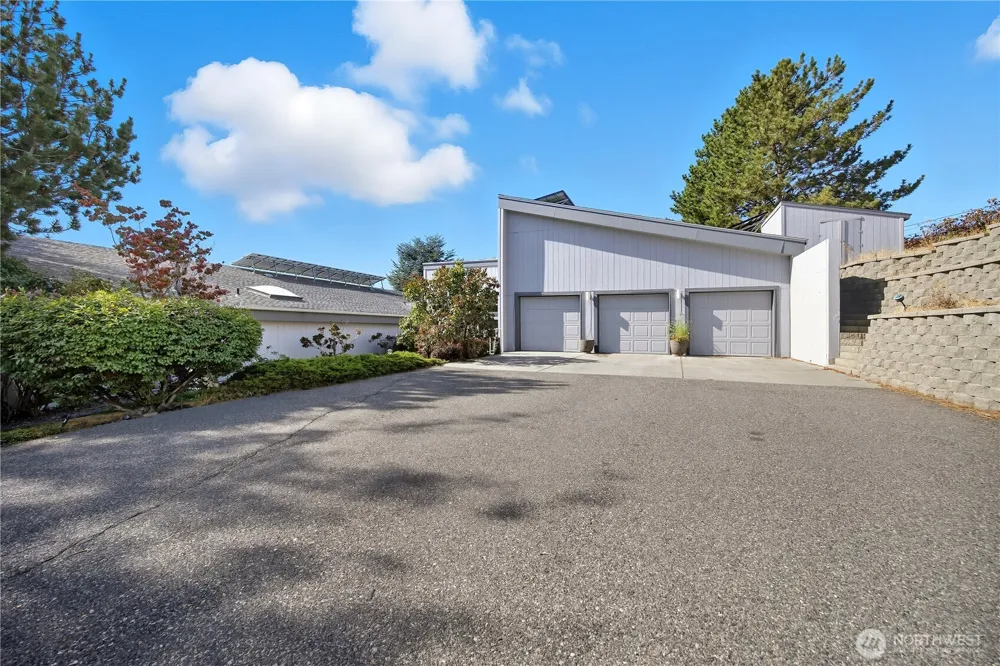 5404 Collins Road West Richland, WA 99353