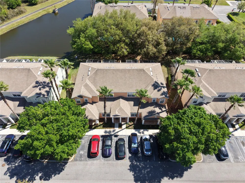 1711 RETREAT CIRCLE Clermont, FL 34714