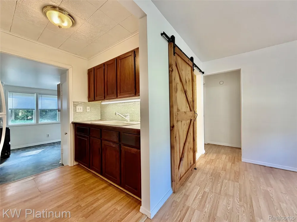 6493 Benoit Road Clay Township, MI 48001