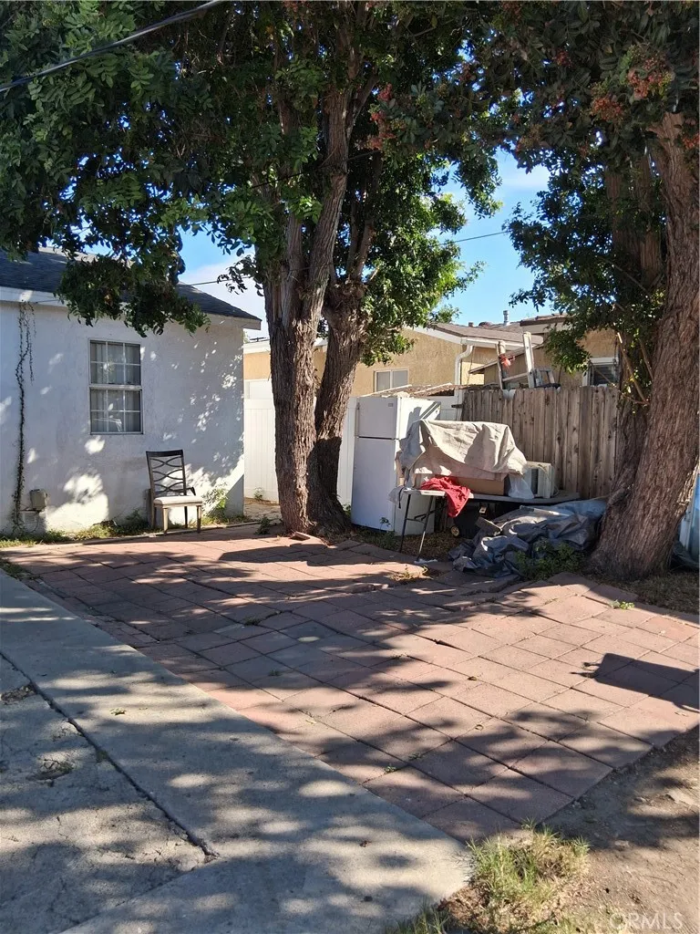 270 E Heath Lane Long Beach, CA 90805