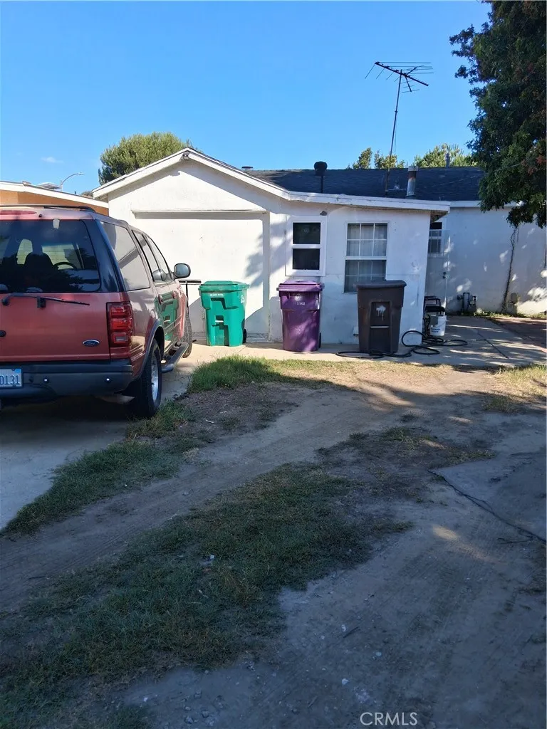 270 E Heath Lane Long Beach, CA 90805