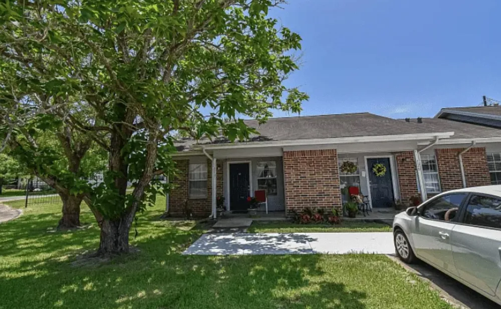 1800 Avenue H Bay City, TX 77414