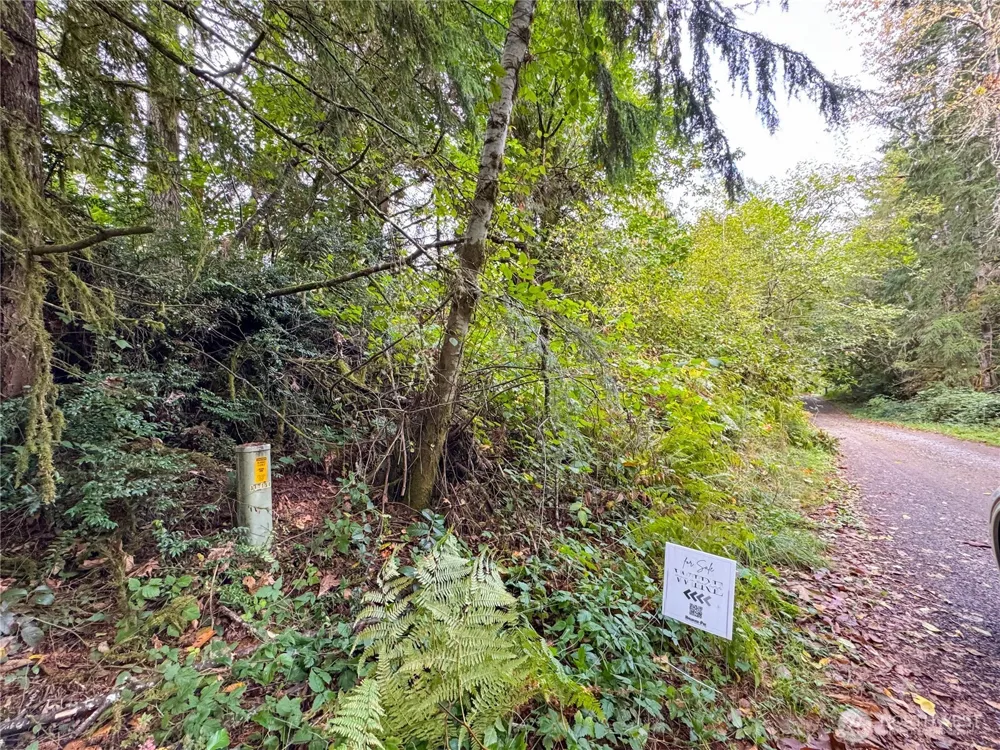 120 184th Avenue Ct NW Lakebay, WA 98349
