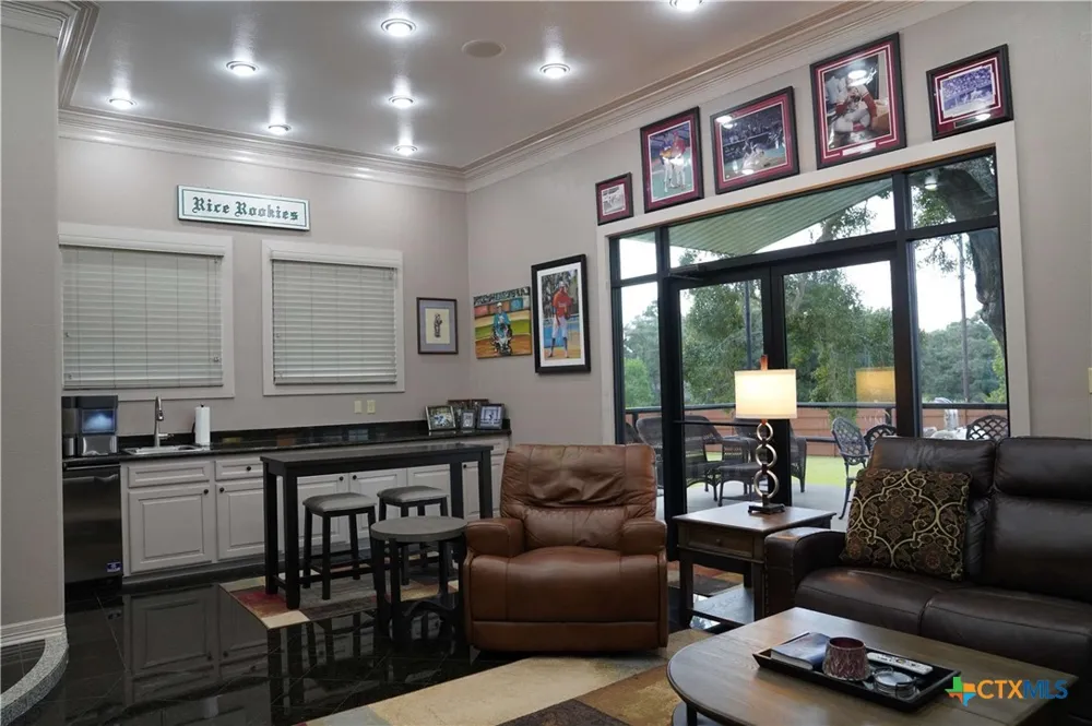 1354 US Highway 90a Sheridan, TX 77475