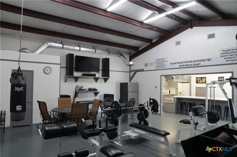 1354 US Highway 90a Sheridan, TX 77475